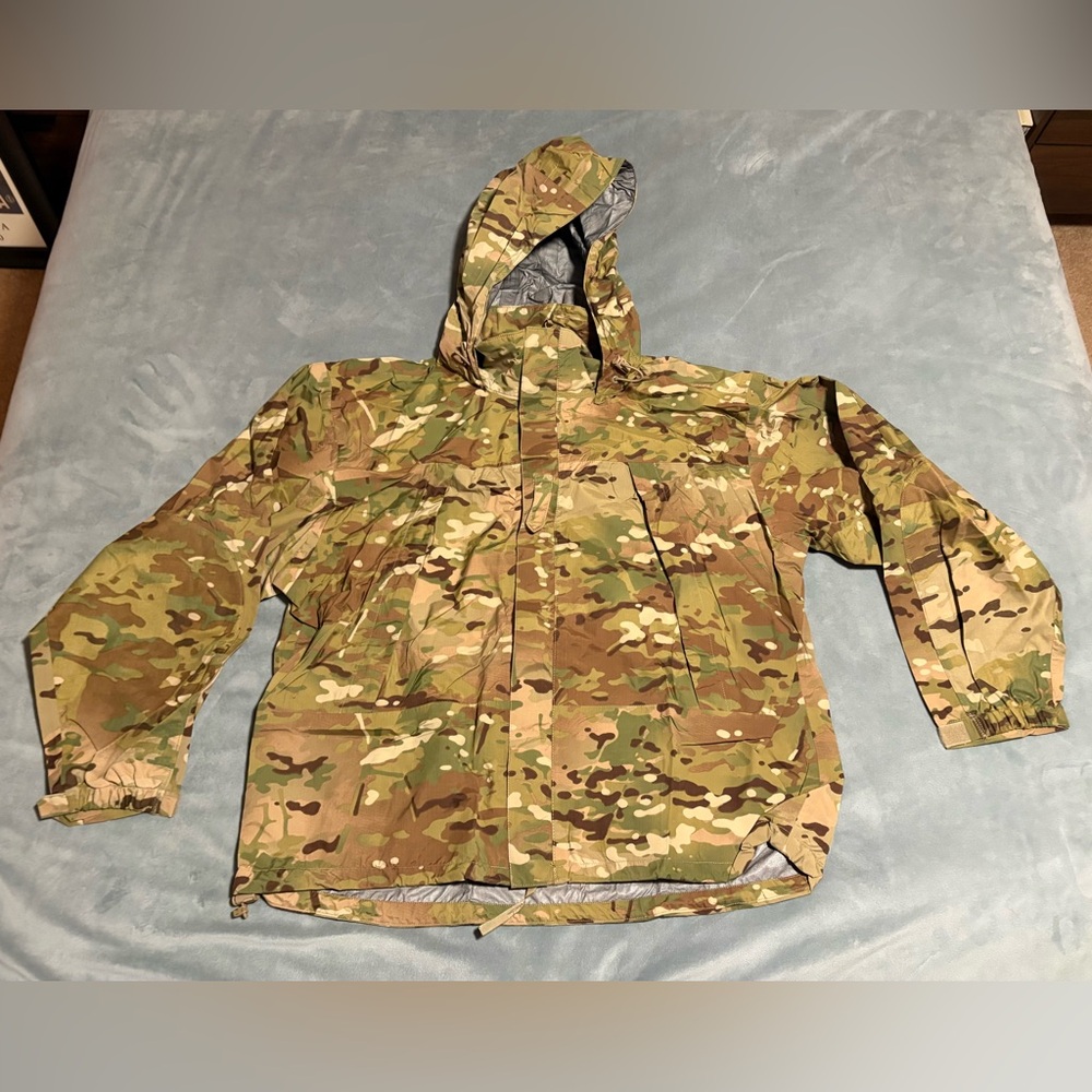NWOT USGI Military Spec Gen III Layer 6 Jacket (OCP)